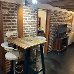 29 M2 Proche La Defense Et Arena *