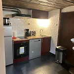 29 M2 Proche La Defense Et Arena *