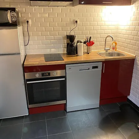 29 M2 Proche La Defense Et Arena